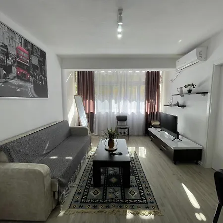 아파트 Downtown Boulevard Enchanting Apartment! *